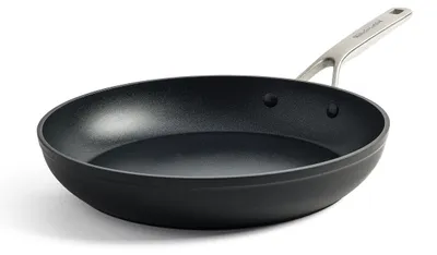 Obrázok produktu pre KitchenAid - Kovaná panvica z tvrdeného hliníka 28 cm