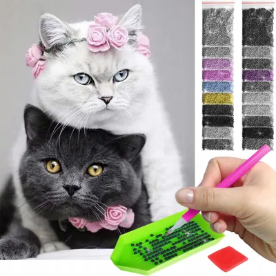 Produktbild von ARTULIO - Diamond Painting Set - Zwei Katzen mit rosa Blumen - 40 x 30 cm - Crystal Art, Home Wand Deko, 5D Diamant Painting, Komplettset Mosaik + Zubehör