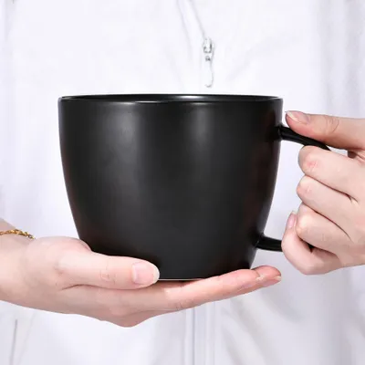 Image de Omgoods - Mug en céramique noire mate, idéale pour le café et la soupe