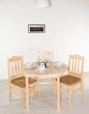 Produktbild von Tisch rund Kiefer