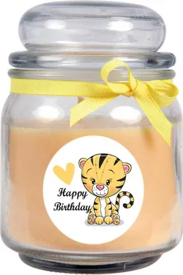 Zdjęcie produktu dla Świeczka zapachowa w słoiku "Happy Birthday", zapach: wanilia (żółta), 300g - pali się do 70 godzin
