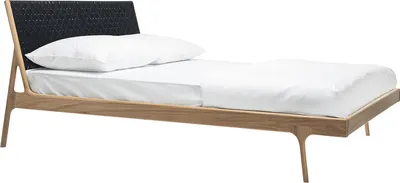 Produktbild von home24 Bett - Eiche Massiv