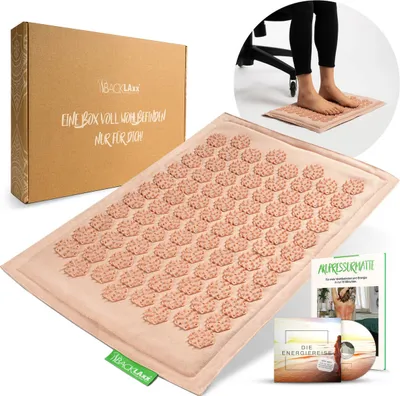 Produktbild von BACKLAxx ® Akupressurmatte Fuß – Massage Matte für Fussmassage, Rücken, Nacken und Schulter mit Befestigungsband – Akupunktur Fussmatte gegen Verspannungen – Akupressurmatte für Füße