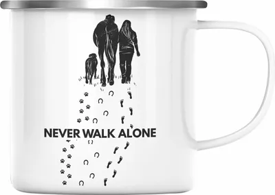 Produktbild von Trendation - Lustige Reiter Sprüche Geschenk Emaille Tasse Reiterin Pferde Mädchen Geschenkidee Pferde Never Walk Alone (Silber)