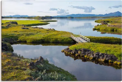 Produktbild von ARTland Leinwandbild Myvatn Größe: 120x80 cm