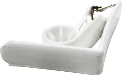 Image de 4 pinces blanches pour nappe 4.6 x 4.3 cm