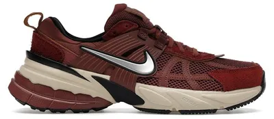 Produktbild von Nike V2K Run Red Sepia Dark Pony (Women's) - EU 40.5