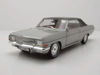 Produktbild von Opel Diplomat A V8 Coupe (1965) - Silber/Schwarz - WhiteBox 1:24
