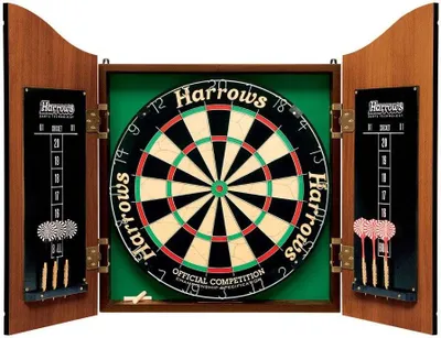 Produktbild von Harrows Darts Pro's Choice, Dartscheibe, Mehrfarbig, Holz, 6 Stück(e), Rosewood Finish Cabinet (with scoreboards inside the doors) Official Competition Bristle Dartboard...