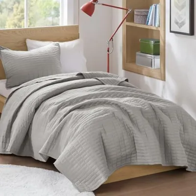 Immagine prodotto di Set di coperte estive Kienna, con cuciture a doppio strato, leggere