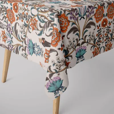 Produktbild von SCHÖNER LEBEN. Tischdecke Blumen Ornamente Tiere weiß bunt Größe 110x110cm