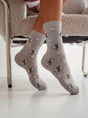 Produktbild von Socken Damen Milena mit Pszczółki und Blumen grau für Komfort 37-41