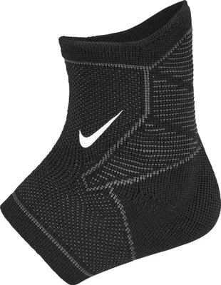 Produktbild von Nike Knöchelbandage Sportbandage schwarz - Kompression und Unterstützung
