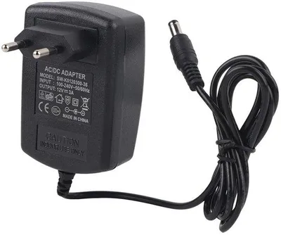 Productafbeelding van Universele adapter, 100-240V naar 12V