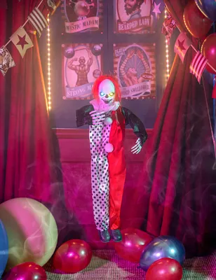Produktbild von Horror-Clown mit Leuchtaugen Halloween-Deko-Figur schwarz-weiss-rot 90cm -