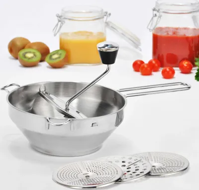 Produktbild von Passiermühle - Edelstahl - 3 Einsätze - spülmaschinengeeignet