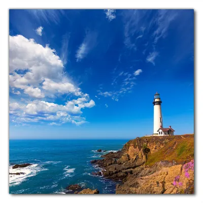 Produktbild von Wallario selbstklebende Möbelfolie/ Tischdecke für Innen und Außen, Größe: 70 x 70 cm - Leuchtturm auf einem Felsvorsprung - Blauer Himmel
