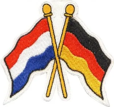 Produktbild von Aufnäher Länderflaggen Niederlande + Deutschland Gr. ca. 8,5 x 8 cm 20571