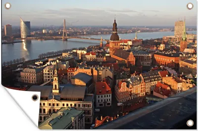 Produktbild von MuchoWow® 60x40 cm Outdoor-Poster Gartendeko Sichtschutz Garten Poster für den Garten  Altstadt von Riga Fotodruck