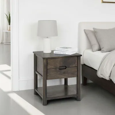 Produktbild von FADRI Nachttisch aus massivem Mangoholz, Braun - Beistelltisch mit 2 Schubladen, Nachtschrank mit Ablagefläche, Nachtkästchen im natürlichen Design, Kleine Kommode für Schlafzimmer,