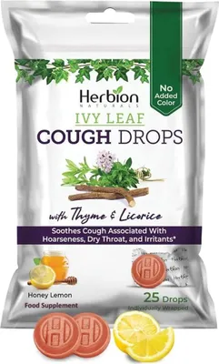 Produktbild von Herbion Naturals Efeublatt-Hustenbonbons mit Thymian und Lakritze, Honig-Zitronen-Geschmack, für Erwachsene und Kinder über 6 Jahre, 25 Tropfen