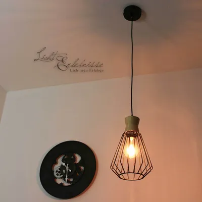 Produktbild von Pendelleuchte Vintage "Nora" Holz Schwarz Metall Hängelampe Wohnzimmer Esszimmer Esstisch