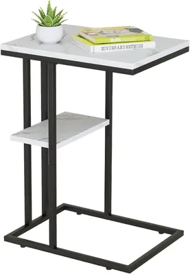 Image de Table d'appoint en forme de C, stable et au design moderne, avec un aspect marbre blanc