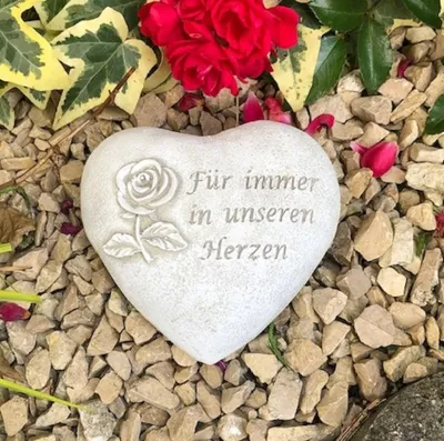 Produktbild von Radami Grabschmuck Herzform \"Für immer in unseren Herzen\" ca. 500g Steinguss