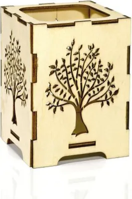 Produktbild von Stiftehalter Lebensbaum aus Holz, filigran gelasertes Motiv, 8x11x8 cm, Handarbeit