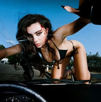 Zdjęcie produktu dla Charli XCX - Crash (Reissue) (LP)