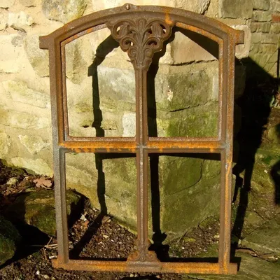 Produktbild von Eisenfenster aus Gusseisen, Stallfenster -Gretje- klappbar