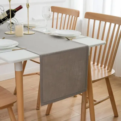 Immagine prodotto di UnboxG Tovaglia da tavolo 40x160 cm, color grigio chiaro, aspetto lino, idrorepellente e lavabile in lavatrice. Tovaglia moderna per tavoli da pranzo, cene, feste, eventi e ristoranti