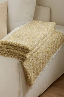 Plaid 130x170 cm Honig – weiche Alpaca-Mischung