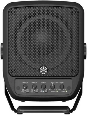 Produktbild von Yamaha STAGEPAS 100 Tragbares PA-System mit 8 Zoll Lautsprecher, Bluetooth und 3-Kanal-Mixer