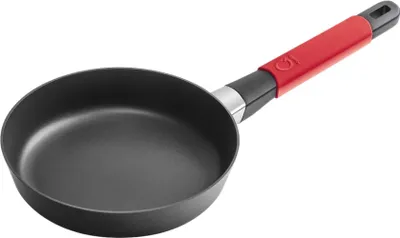 Obrázok produktu pre Plochá panvica Squality, červená, 20 cm⌀, výška 5 cm, objem 0,8 l, ergo rukoväť, INDUCTION