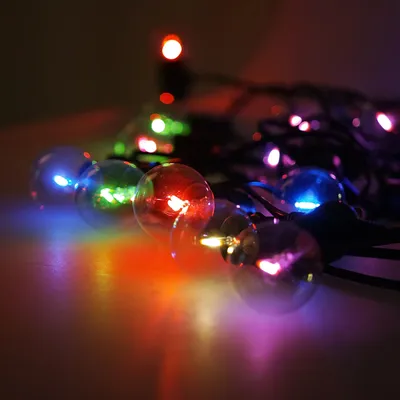 Produktbild von LED Solar Lichterkette Glühbirnen, Außen Garten Deko 8 Modi Effekte Außerlichterkette für Terrasse Hof Innen Haus Weihnachten (4m / 10 LED Glühbirnen, RGB)