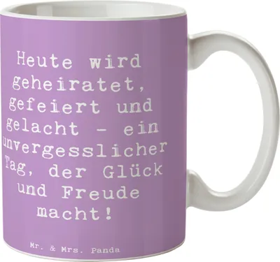 Produktbild von Mr. & Mrs. Panda Kaffeebecher Spruch Hochzeitsfeier Freude - Lavendeltraum - Geschenk, Hochzeitszauber, Becher, Trinkbecher, Geschenke, Kakaotasse, Heirat, Tasse, Liebe