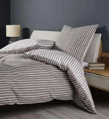 Produktbild von Janine Design Feinbiber-Bettwäsche-Garnitur DAVOS 65170 Farbe vulkan Größe 135x200+80x80