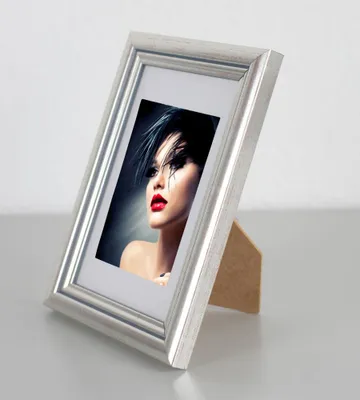 Produktbild von Artos Holz Bilderrahmen Acrylglas Plexi Lifestyle Foto Rahmen Collage Wanddeko Poster - Farbe: Silber | Format: 10x15