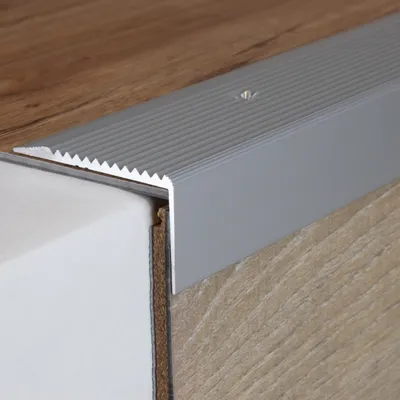Produktbild von PROVISTON | Treppenkanten- & Winkelprofil | Aluminium | 28 x 50 x 1000 mm | Silber