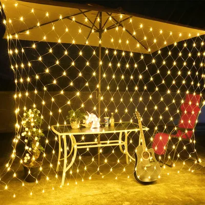 Produktbild von 6mx4m LED Lichterkette Lichternetz Außen, Warmweiß 672 LEDs, Timer, 8 Modi, IP65 Wasserfest LED Lichtervorhang für Garten BBQ Party Weihnachten Deko