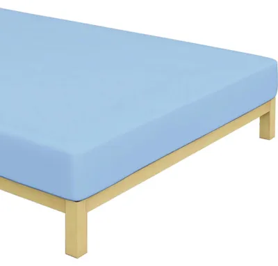 Imagen del producto de Sábana ajustable de Jersey, color azul claro. Dimensiones: 60x120 cm