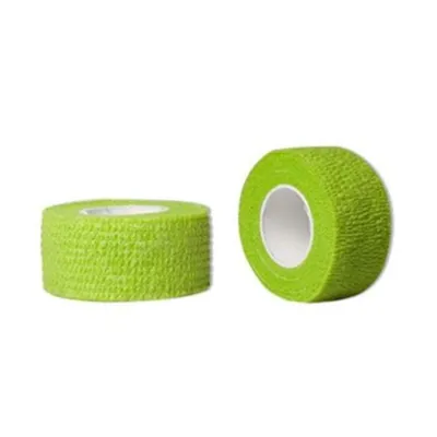 Produktbild von Pflaster auf Rolle, 2,5 x4,5cm, grün | Box (2 Rollen)