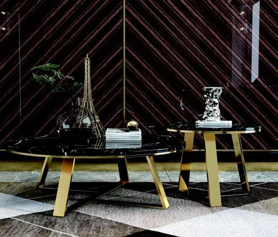 Produktbild von Glas-Couchtisch mit Edelstahl in modernem Design