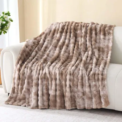 Image de Couverture douillette kaki, 130x150 cm, en polaire douce