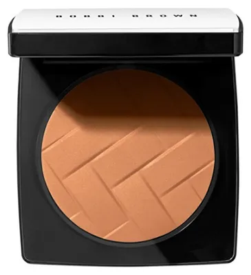 Produktbild von Kompaktpuder mit feuchtigkeitsspendender Wirkung ( Vitamin Enriched Pressed Powder)  8 g - Farbton: Goldbraun