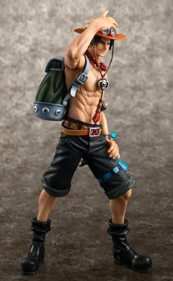 Immagine prodotto di Statua in PVC One Piece, modello eccellente P.O.P NEO-DX di Portgas D. Ace, edizione limitata 10th, versione 23 cm