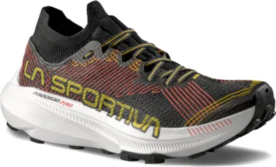 Trailrunning-Schuhe "Prodigio Pro" von La Sportiva in Schwarz mit bunten Akzenten und griffiger Sohle.