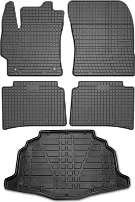 Imagen del producto de Alfombrilla de goma OMAC para el Toyota Corolla XII, modelo hatchback (E210)