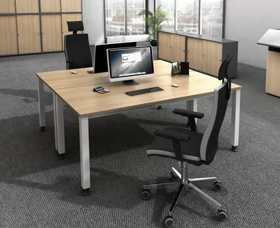 Produktbild von Schreibtisch Q-Serie | 4-Fuß-Gestell | höheneinstellbar | extrem stabil, Größe Tischplatte:160 x 80 cm, Farbe Tischplatte:Eiche, Farbe Gestell:Graphit